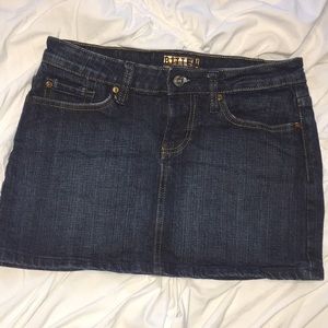Cute jean skirt!! Size 2